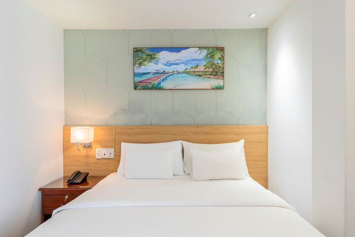 Room 14 of 50