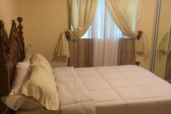 Room 19 of 116