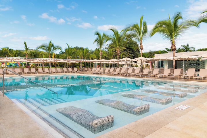 Pool 69 of 172