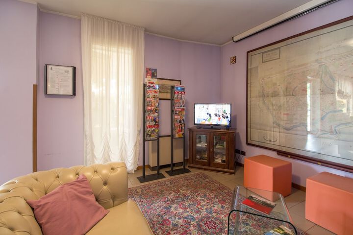 Hotel Interior 6 of 39