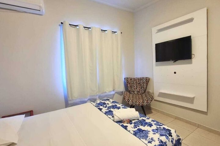 Room 32 of 159