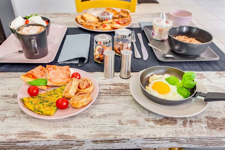 Breakfast/Coffee Service 44 of 49