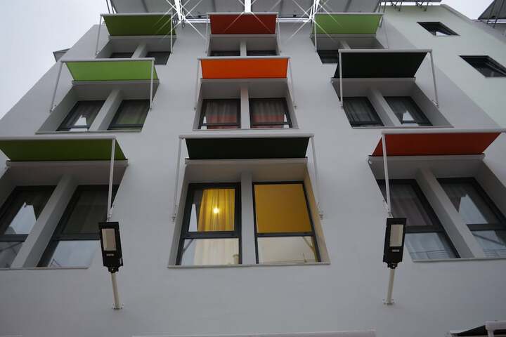 Room 35 of 53