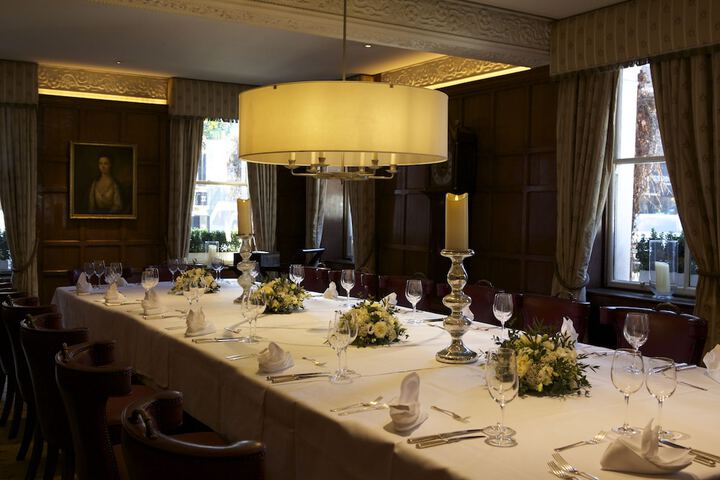 Dining 45 of 107