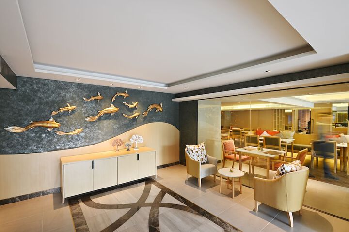 Hotel Interior 10 of 165