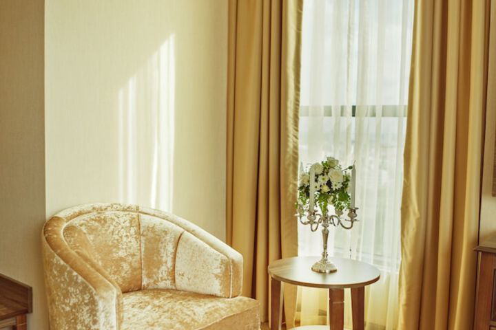Room 22 of 63