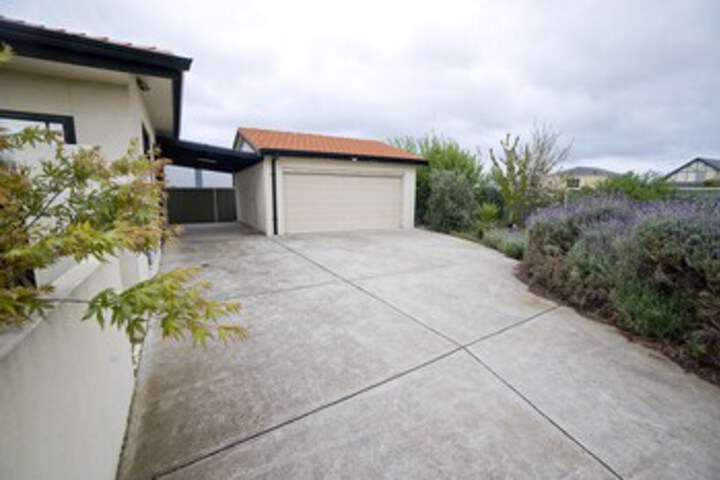 Property Grounds 24 of 40