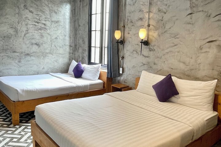 Room 20 of 37