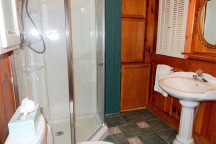 Room 12 of 44