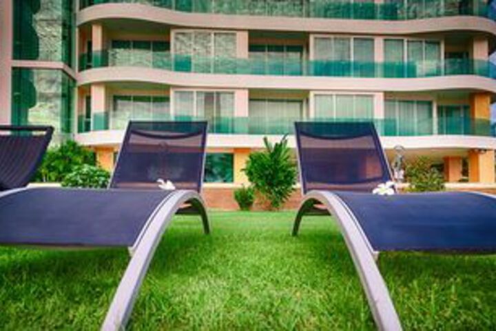 Sundeck 102 of 103