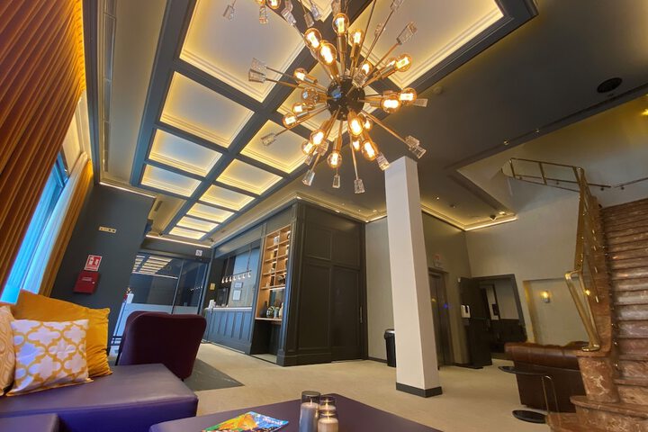 Hotel Interior 6 of 97