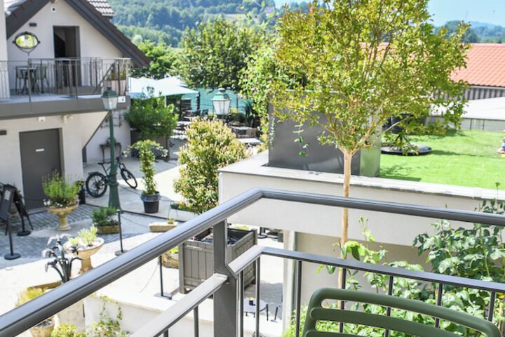Terrace/Patio 61 of 101