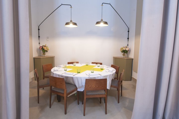 Dining 33 of 106