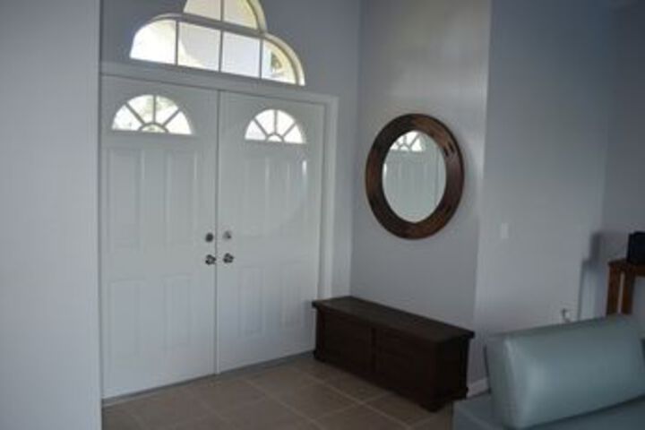 Room 13 of 20