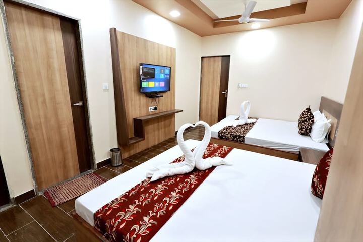 Room 15 of 25