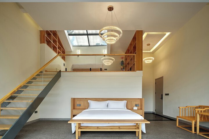 Room 44 of 88