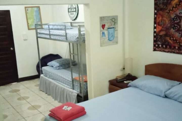 Room 5 of 41