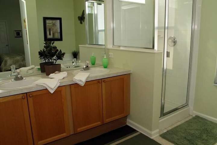 Room 5 of 20