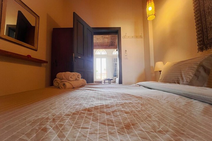 Room 12 of 54