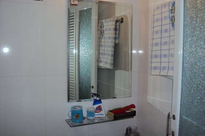 Room 12 of 13