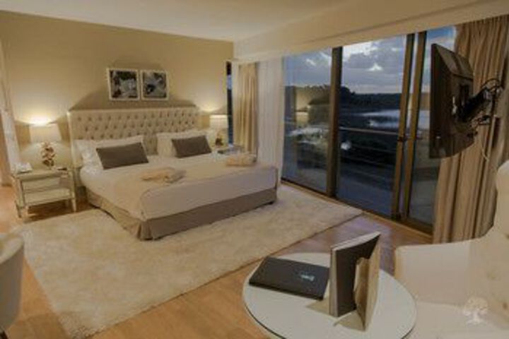 Room 22 of 57