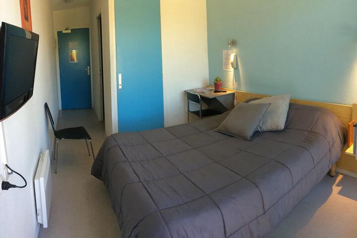 Room 14 of 51