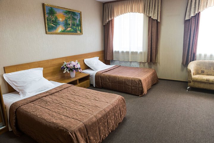 Room 25 of 48