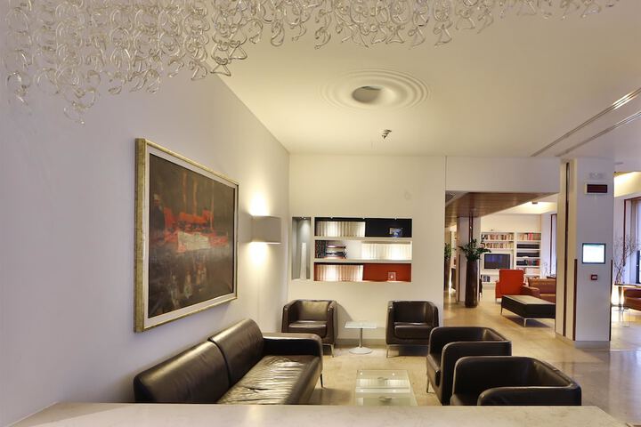 Lobby Photos