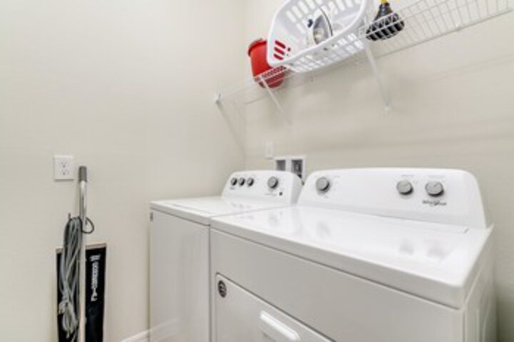 Laundry 19 of 70