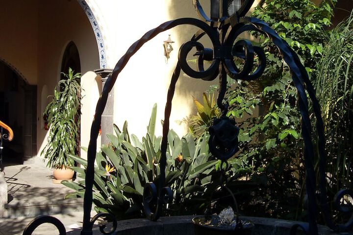 Hotel Exterior 44 of 45