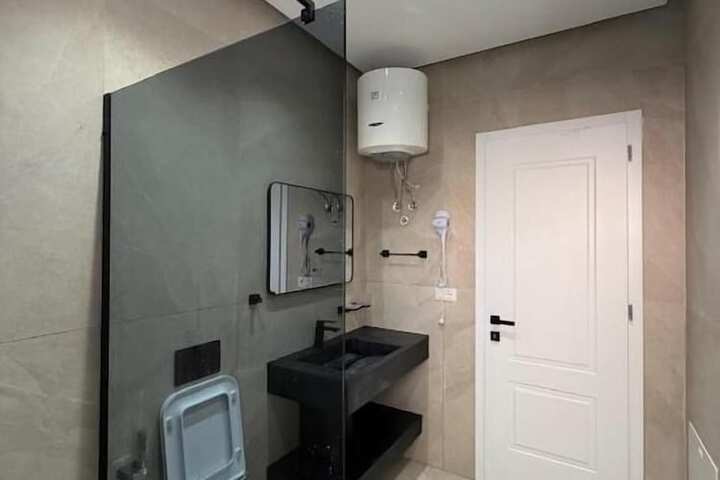 Room 49 of 62