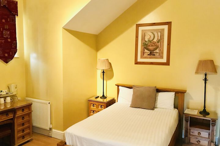 Room 18 of 39