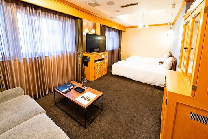 Room 49 of 239