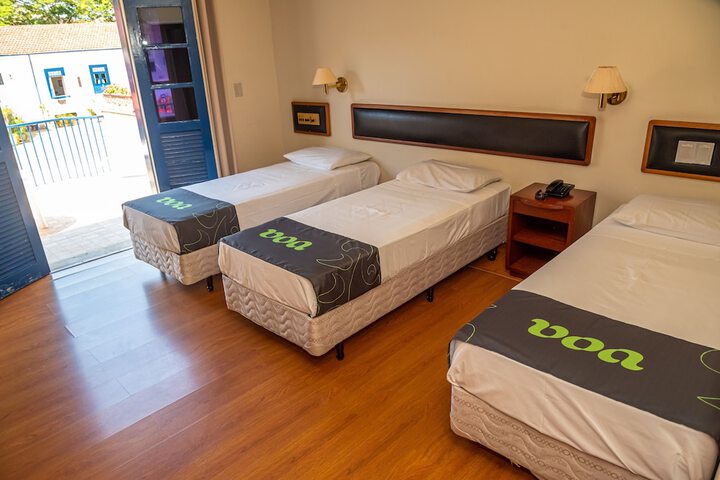 Room 25 of 68