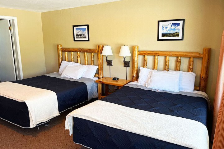 Room 8 of 20
