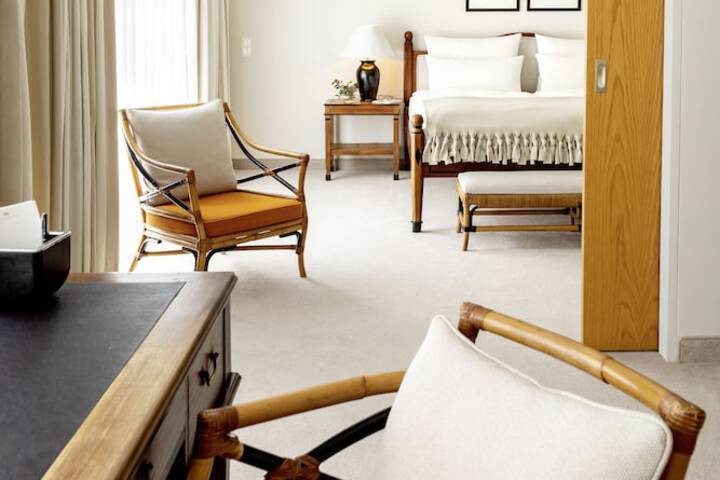Room 8 of 46
