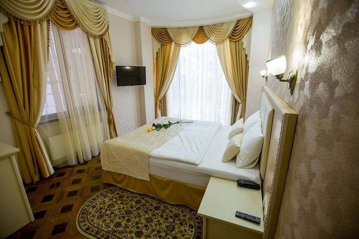 Room 17 of 54
