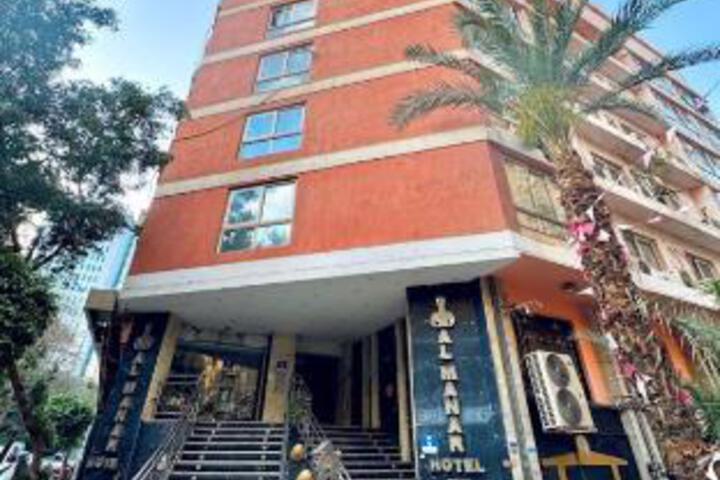 Verssailles Al Manar Hotel
