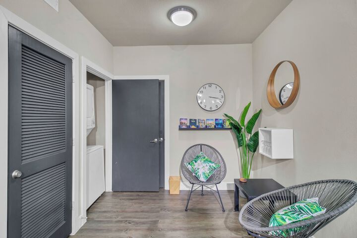 Room 8 of 23