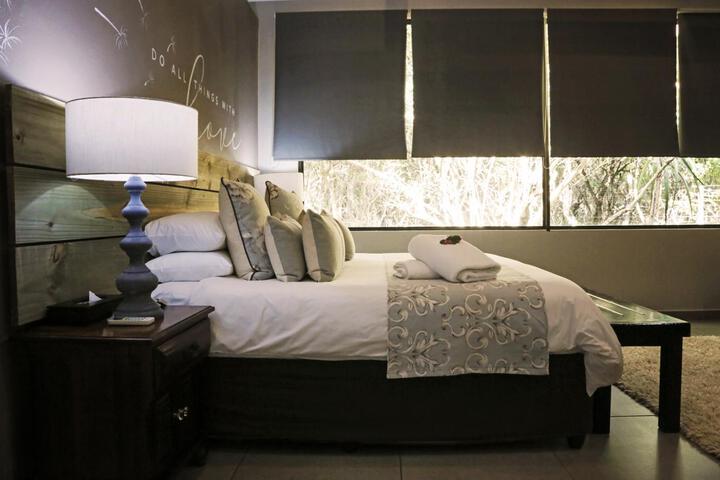 Room 21 of 100