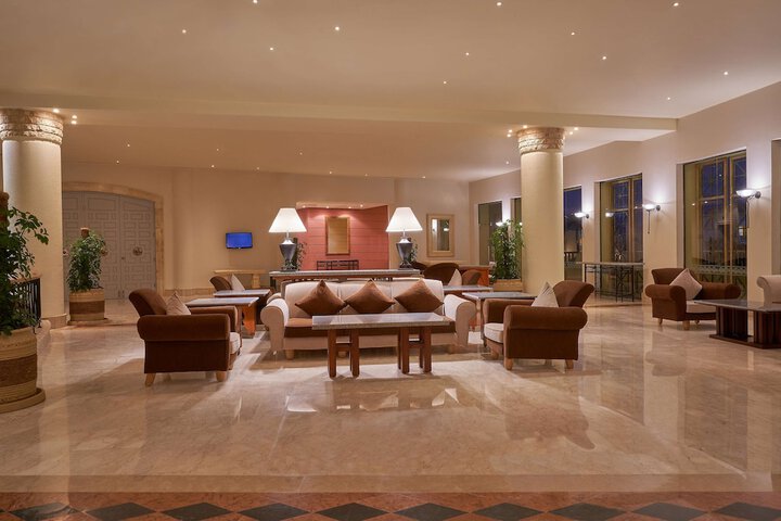 Hotel Interior 7 of 134