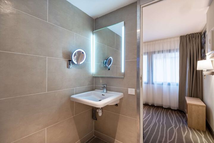 Bathroom Interior Photo