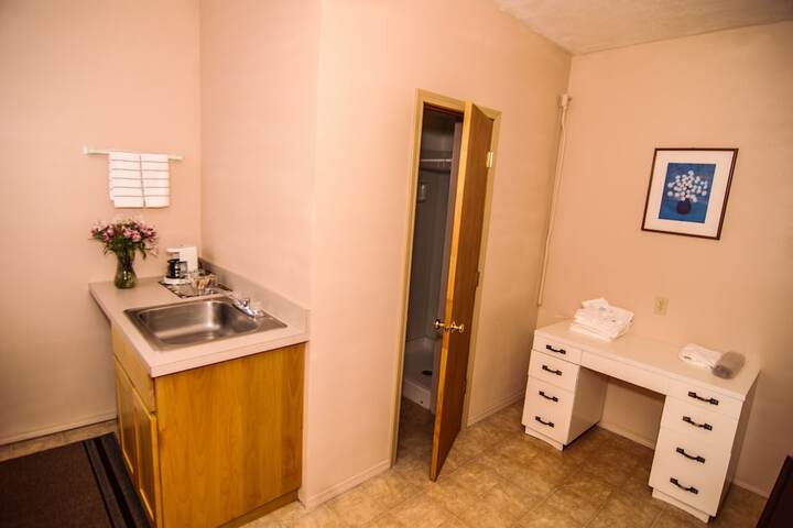 Room 21 of 45