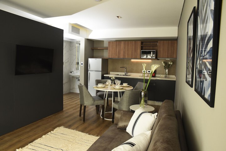 Room 10 of 47