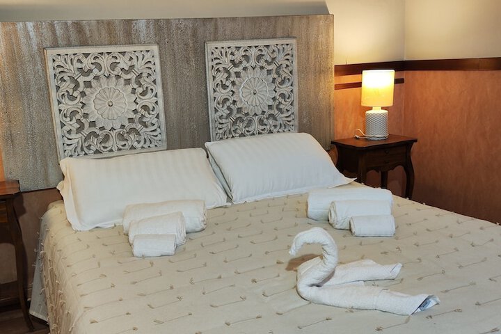 Room 14 of 26