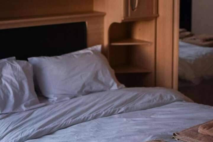 Room 8 of 26