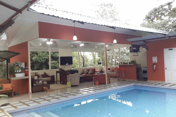Pool 130 of 159
