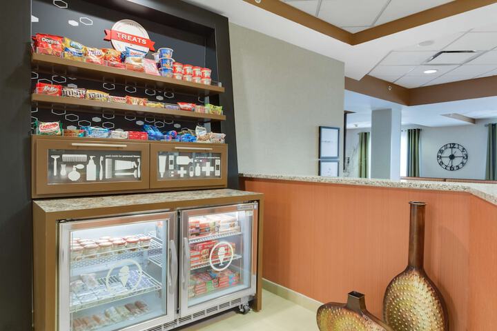 Snack bar
