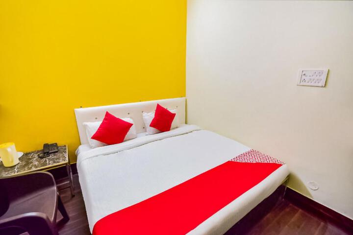 OYO Hotel Ambika Dx