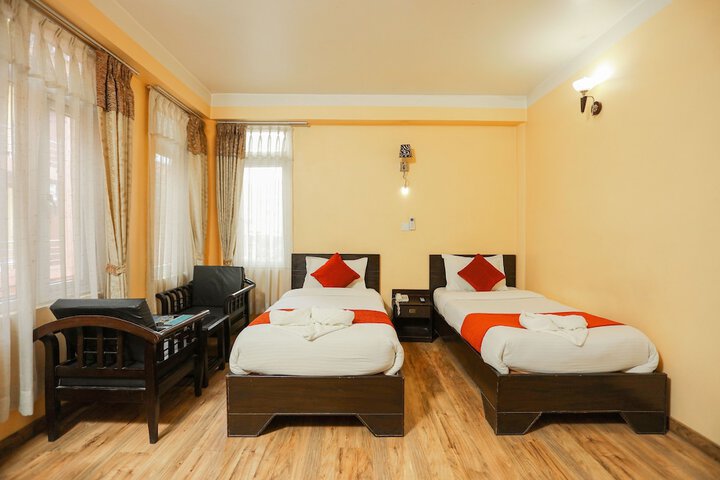 Room 33 of 85